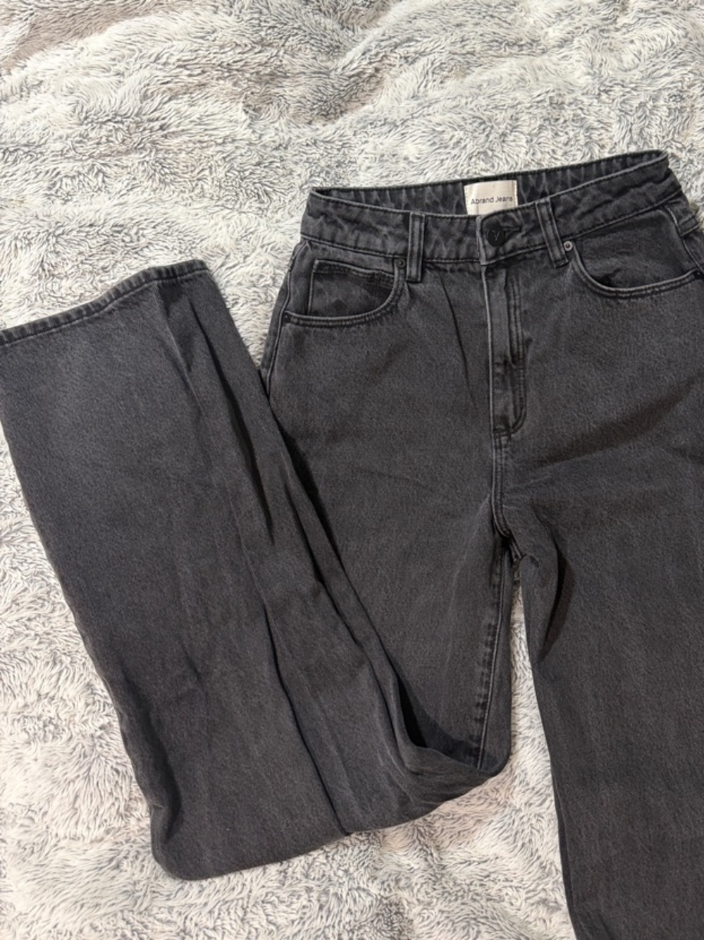 Abrand Black Straight-Leg Women's Jeans